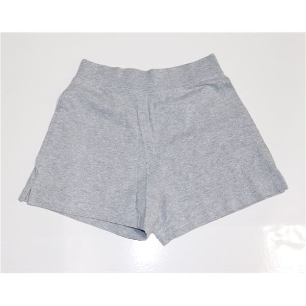 STORE RETURN FRUIT OF THE LOOM SHORTS SIZE S