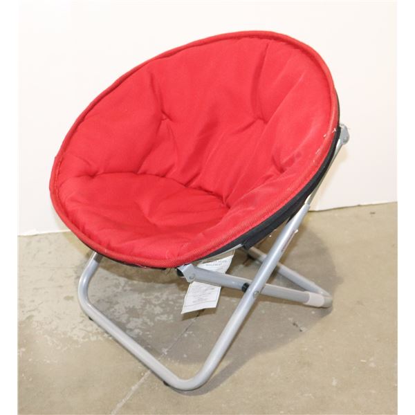 KIDS SIZE FOLDABLE CHAIR