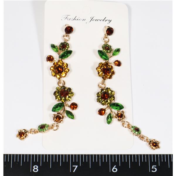 NEW ANTIQUE STYLE RHINESTONE FLOWER DROP EARRINGS