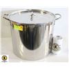 16 QUART STOCK POT C/W LID