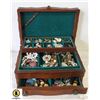 Image 1 : ESTATE WOOD JEWELLERY BOX 3 TIERED WITH CONTENT