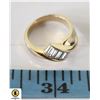 Image 1 : BAGUETTE BAND RING