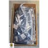 Image 1 : CASE OF NEW DENIM SHORTS LEE BRAND LADIES