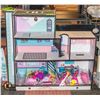 Image 1 : LOL SURPRIZE 4-LEVEL DOLL HOUSE WITH 2 LARGE