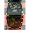 Image 2 : ORIENTAL ORNATE 2 DRAWER NIGHT STAND