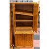 Image 3 : PAIR OF SOLID WOOD CABINETS BEVELED EDGE