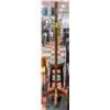 Image 1 : WOOD COAT RACK