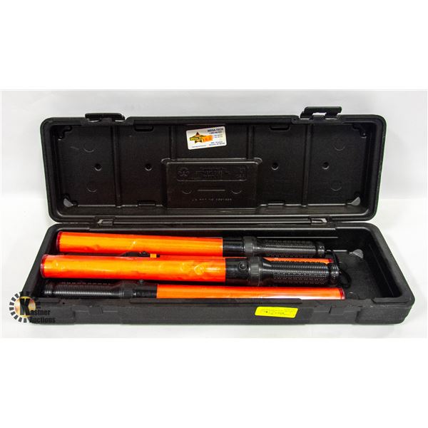 SET OF 4 (OR 2 SETS OF 2) LED ROAD FLARES WITH