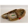 Image 1 : VINTAGE 1960S MOCCASINS FROM NORTHERN