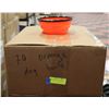 Image 1 : BOX OF 70 ORANGE COLLAPSIBLE DOG/PET BOWLS
