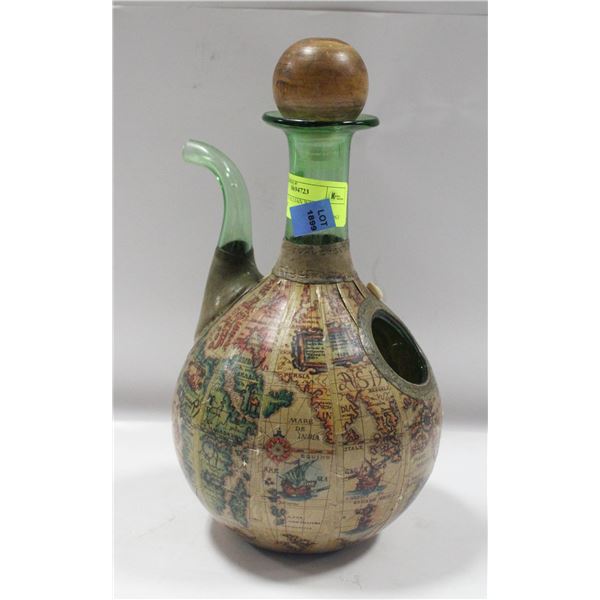 VINTAGE ITALIAN WINE DECANTER