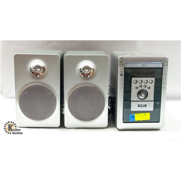 SANYO MINI CD/CASSETTE STEREO SYSTEM