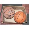 Image 1 : 2 SPALDING BASKETBALLS