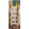 Image 1 : 6FT LADDER (YELLOW SIDES, GREEN TOP)