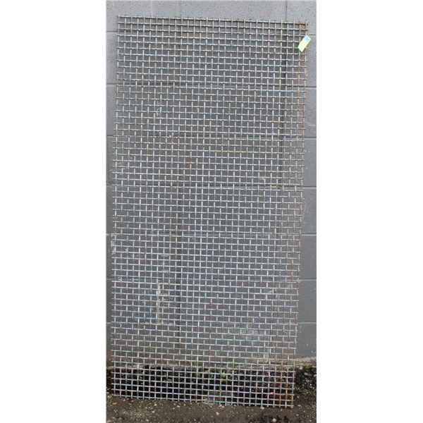 60.5  X 29.5  HIGH CARBON STEEL SCREEN