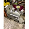 Image 1 : GREY FOAM TRAIN ENGINE PROP APPROX 4'X3'