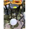 Image 1 : PADDED BAR STOOL & SMALL STEP STOOL