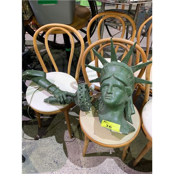 2-PC STATUE OF LIBERTY WALL LAMP