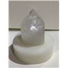 Image 1 : CLEAR QUARTZ ON STAND RETAIL $589