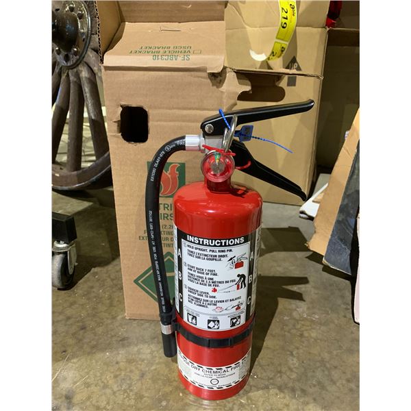 STRIKE FIRST 5LB FIRE EXTINGUISHER