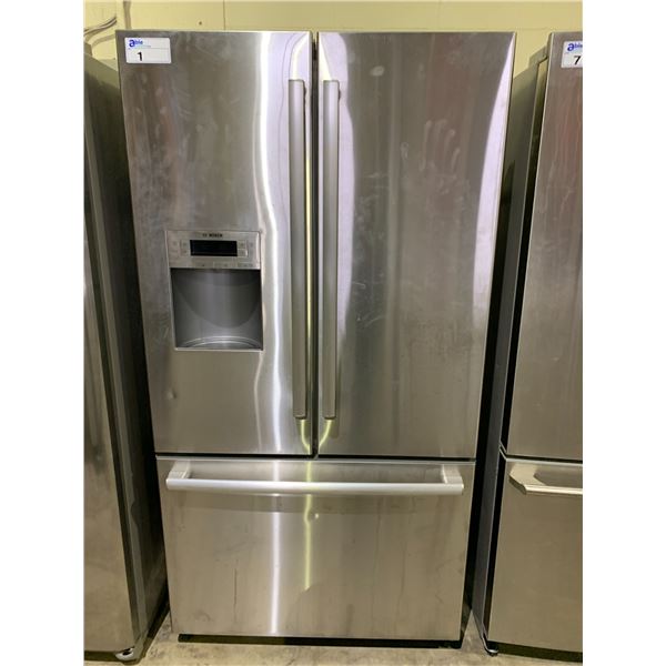 BOSCH STAINLESS STEEL FRENCH DOOR FRIDGE WITH ICE AND WATER MODEL B26FT70SNS