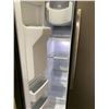 Image 3 : GE SIDE BY SIDE FRIDGE WITH ICE AND WATER MODEL GSS25GMHJCES
