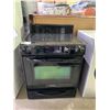 Image 1 : KITCHEN AIDE ELECTRIC TOP STOVE WITH CONVECTION OVEN