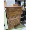 Image 1 : 5 DRAWER HIGHBOY DRESSER