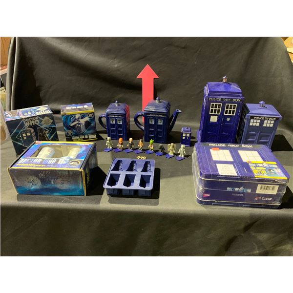 ASSORTED DOCTOR WHO COLLECTIBLES INCLUDING; TARDIS VS DALEK SALT & PEPPER SET, SEALED TARDIS TIN