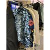 Image 2 : RACK OF ASSORTED CLOTHING INCLUDING; SUITS, HAWAIIAN SHIRTS, NAVY SHIRT & MORE