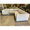 Image 1 : 2-PC FABRIC SECTIONAL SOFA