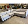 Image 2 : 2-PC FABRIC SECTIONAL SOFA