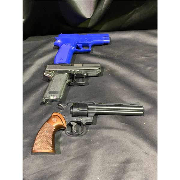 PLASTIC TOY GUN, PYTHON 357 TOY GUN AND AIR SOFT PISTOL NO MAG