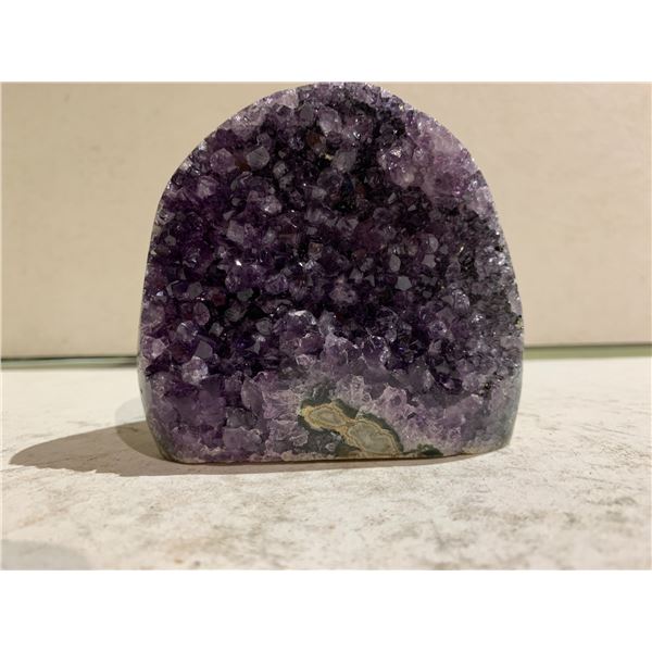 AMETHYST GEODE 3.5 X 3.5  RETAIL $800