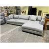 Image 1 : 2 PIECE SECTIONAL (REQUIRES CLEANING) APPROX 129 X 64"