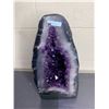 Image 2 : AMETHYST CATHEDRAL GEODE 17.10KG- APPROX 14.5"X7"