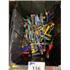 Image 2 : BIN OF ASSORTED SCREWDRIVERS