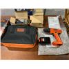 Image 2 : *NEW* BLACK & DECKER 20V LITHIUM DRILL/DRIVER & 100-PC PROJECT KIT WITH CARRYING BAG