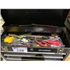 Image 2 : MAXIMUM 3 DRAWER FLIP TOP METAL 20.5" TOOLBOX WITH ASSORTED CONTENTS INCLUDING; CHISEL, RATCHET