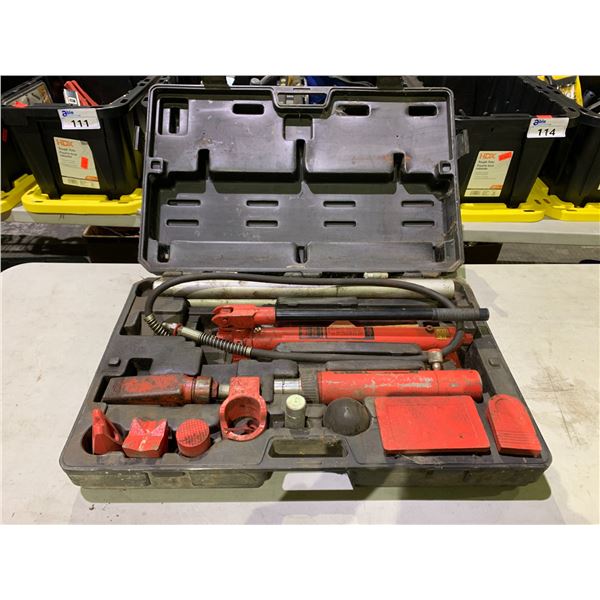 NORCO HYDRAULIC HAND PUMP 9812 PSI CAPACITY & NORCO HYDRAULIC RAM 6" STROKE 10 TON CAPACITY WITH