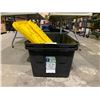 Image 1 : 2 27 GALLON TOTES WITH 3 LIDS