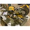 Image 3 : DEWALT DWS709 12" DOUBLE BEVEL SLIDING COMPOUND MITER SAW