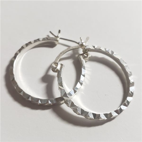 SILVER HOOP  EARRINGS (WEIGHT 3.41G)