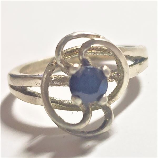 SILVER GEMSTONE  RING (SIZE 6) (WEIGHT 3.21G)