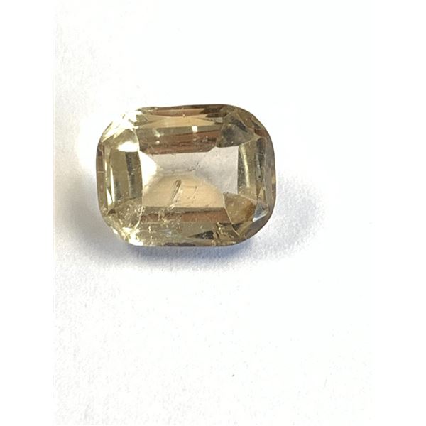 EMERALD CUT PALE CITRINE 5.65CTS