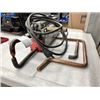 Image 2 : MILLER LMSW-52 INDUSTRIAL ELECTRIC PORTABLE SPOT WELDER WITH ALTERNATE TIPS