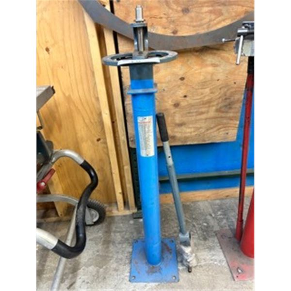 BLUE HAND OPERATED INDUSTRIAL FLOOR STANDING PIPE BENDER