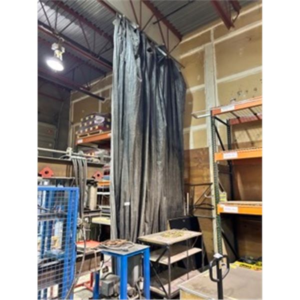 *EXTRA LARGE BLACK/GREY INDUSTRIAL TARP APPROXIMATE SIZE 20' X 50' AND RAIL SYSTEM