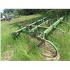 Image 2 : John Deere 100 10' Chisel Plow