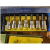 Image 4 : Brass bushings, 19-pc Allen socket set & Jet Allen key set